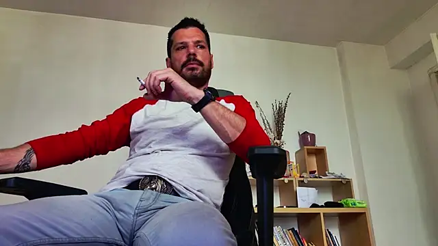 Snapshot of ChrisKox chatting on 05.25.26 ChrisKox online show from 05.25.26
