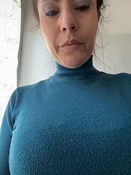 sexylenia online show from 04.04.26