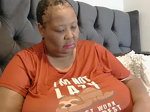 nancy111 online show from 11.04.25