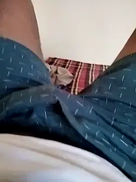 Snapshot of mikki1355 chatting on 03.21.25 mikki1355 online show from 03.21.25