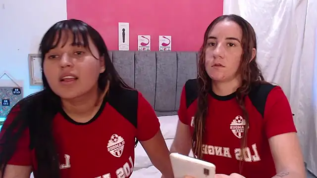 Sophie And Alis online show from 12.13.24