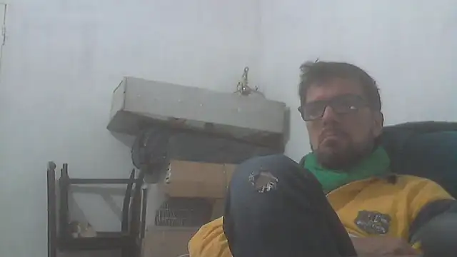 Snapshot of el_principe_hot chatting on 04.27.26 el principe hot online show from 04.27.26