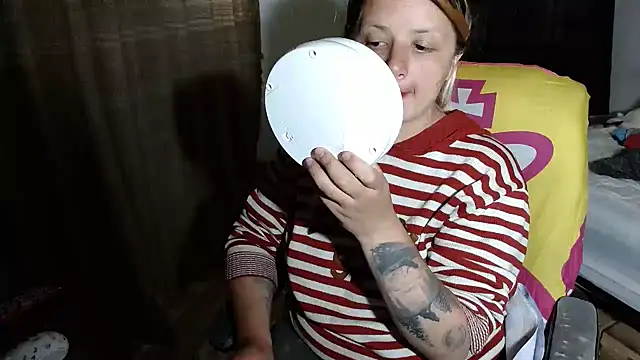 Snapshot of kattydirtylol chatting on 01.13.25 kattydirtylol online show from 01.13.25