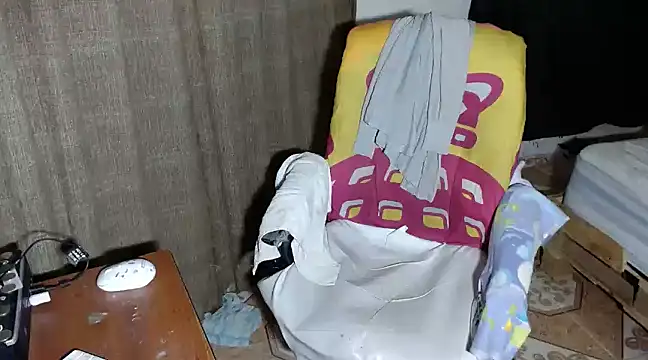 Snapshot of kattydirtylol chatting on 01.16.25 kattydirtylol online show from 01.16.25