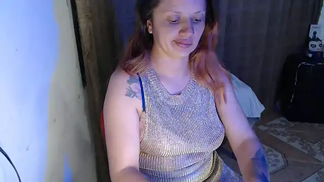 Snapshot of kattydirtylol chatting on 12.05.25 kattydirtylol online show from 12.05.25