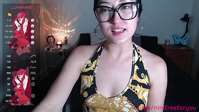 Ninimoon online show from 11.24.25