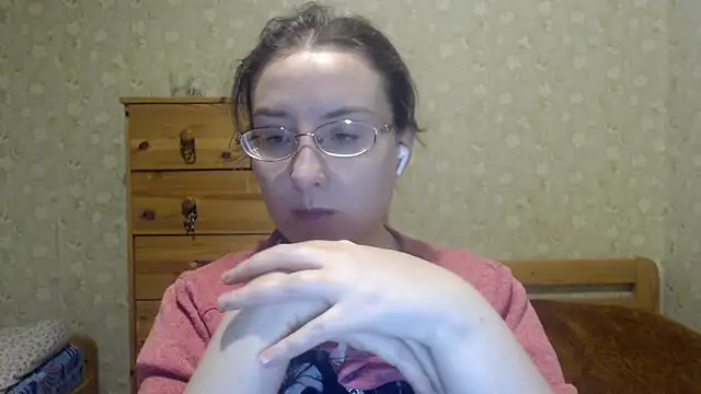 Snapshot of Smart_Rose chatting on 01.22.25 Smart Rose online show from 01.22.25