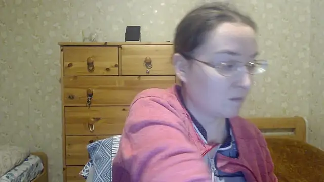 Snapshot of Smart_Rose chatting on 01.30.25 Smart Rose online show from 01.30.25