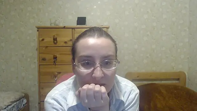 Snapshot of Smart_Rose chatting on 02.02.25 Smart Rose online show from 02.02.25