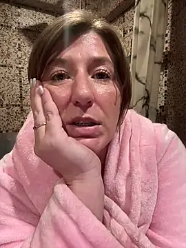 Snapshot of Natali_UA chatting on 03.18.25 Natali UA online show from 03.18.25