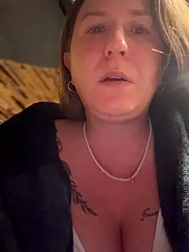 Snapshot of Natali_UA chatting on 04.23.26 Natali UA online show from 04.23.26