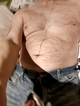 Snapshot of Stavross166 chatting on 03.17.25 Stavross166 online show from 03.17.25