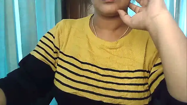 Snapshot of Spandana_Sweety chatting on 09.14.25 Spandana Sweety online show from 09.14.25