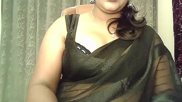 Snapshot of Spandana_Sweety chatting on 07.05.26 Spandana Sweety online show from 07.05.26