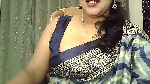 Snapshot of Spandana_Sweety chatting on 07.07.26 Spandana Sweety online show from 07.07.26