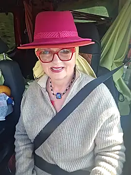 MucMilf59 online show from 03.20.26