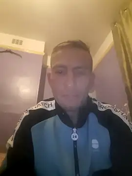 Snapshot of SexyMan2020ka chatting on 10.15.25 SexyMan2020ka online show from 10.15.25