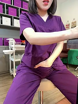 Snapshot of Meilian2021 chatting on 07.11.26 Meilian2021 online show from 07.11.26