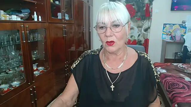 JenaCheim online show from 09.17.25