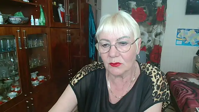 Snapshot of JenaCheim chatting on 04.26.26 JenaCheim online show from 04.26.26