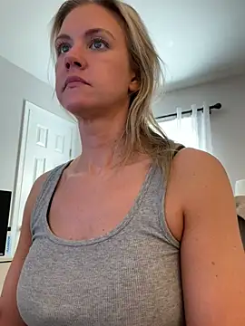 Kay Cakes online show from 03.14.25