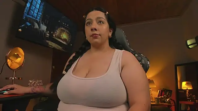 coraline latin online show from 02.18.25