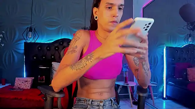 Snapshot of joaisaza chatting on 01.17.25 joaisaza online show from 01.17.25