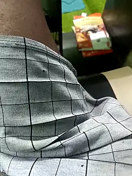 FriskyGender online show from 09.10.25