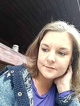 Snapshot of SwedishJennifer chatting on 06.16.26 SwedishJennifer online show from 06.16.26