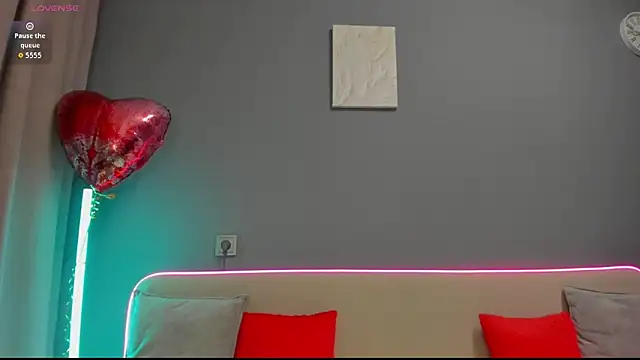 Malika Lisan online show from 02.18.26