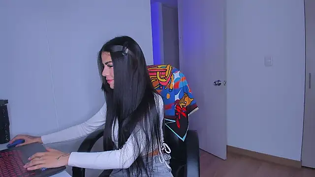 Lisegg  online show from 02.13.26