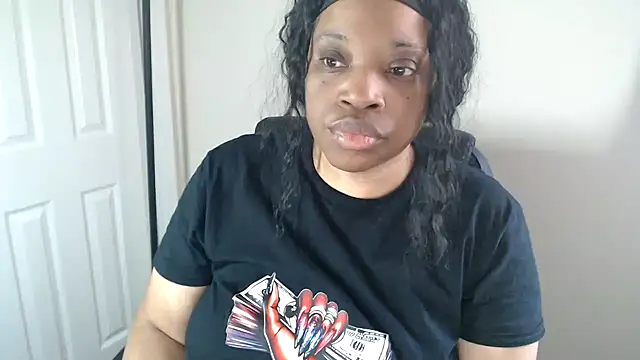 Snapshot of Sexymona1218 chatting on 03.20.26 Sexymona1218 online show from 03.20.26