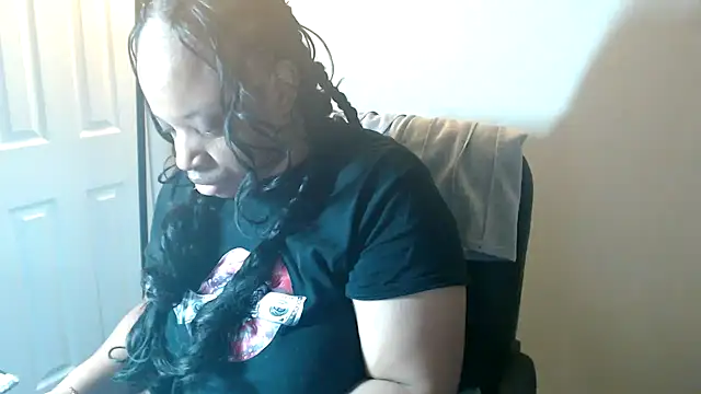 Snapshot of Sexymona1218 chatting on 03.25.26 Sexymona1218 online show from 03.25.26