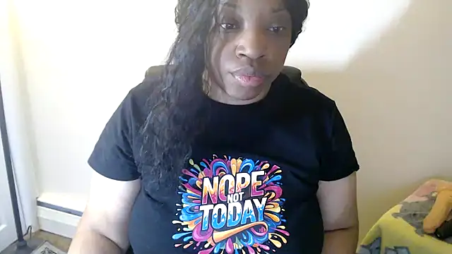 Snapshot of Sexymona1218 chatting on 04.06.26 Sexymona1218 online show from 04.06.26