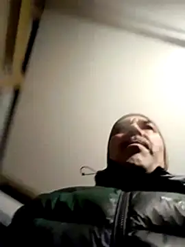 Snapshot of dick81 chatting on 02.02.26 dick81 online show from 02.02.26