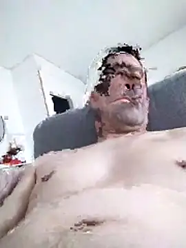 Snapshot of dick81 chatting on 02.10.26 dick81 online show from 02.10.26