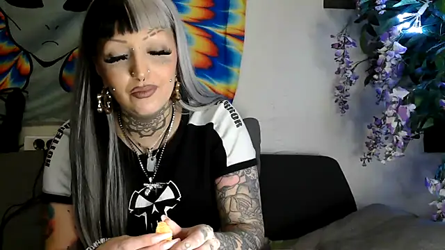 RoxxyInk online show from 01.13.25