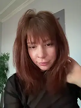 Snapshot of Oopsfoxy chatting on 02.18.26 Oopsfoxy online show from 02.18.26