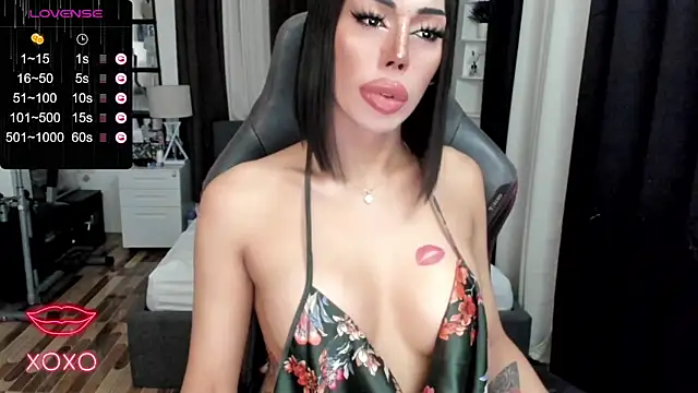 Forever MissCandace online show from 03.15.25