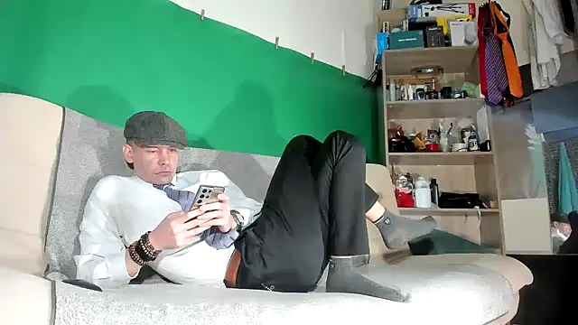 viraglaci18xh online show from 03.06.26