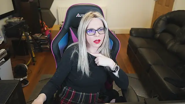 KelseyCobalt online show from 01.01.25