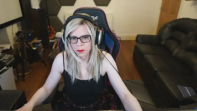 KelseyCobalt online show from 02.13.25