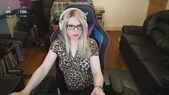 KelseyCobalt online show from 10.15.25