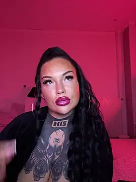  MelinaCurves  online show from 04.06.26