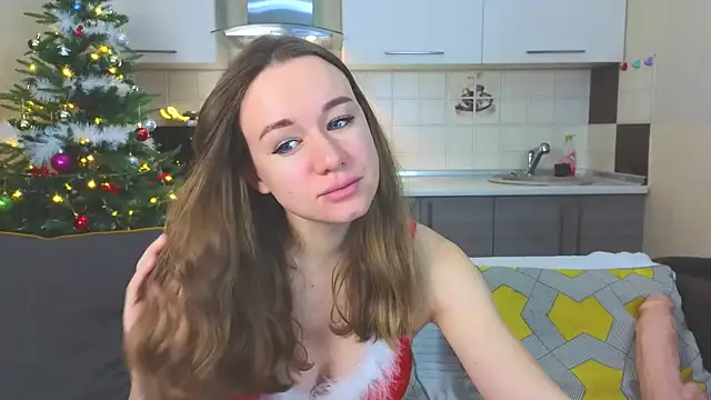 Snapshot of Naughty_Alice chatting on 12.28.24 Naughty Alice online show from 12.28.24