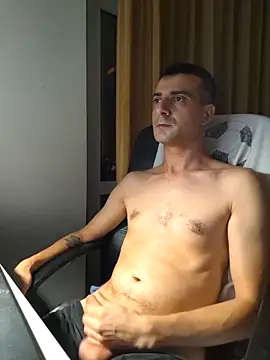 Snapshot of Cipribuddy chatting on 09.22.25 Cipribuddy online show from 09.22.25