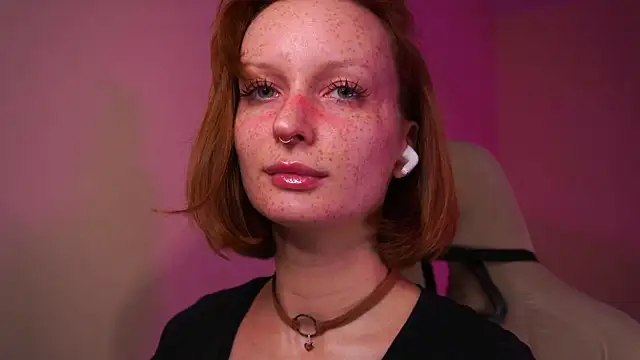 Liuba Fox online show from 11.18.25