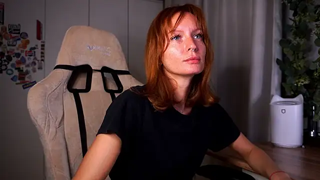 Snapshot of Liuba_Fox chatting on 05.18.26 Liuba Fox online show from 05.18.26