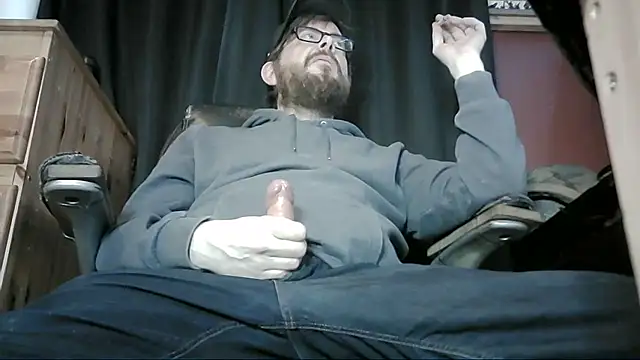 Snapshot of mole800 chatting on 09.14.25 mole800 online show from 09.14.25