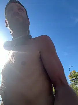 Snapshot of FckbbOy chatting on 10.06.25 FckbbOy online show from 10.06.25